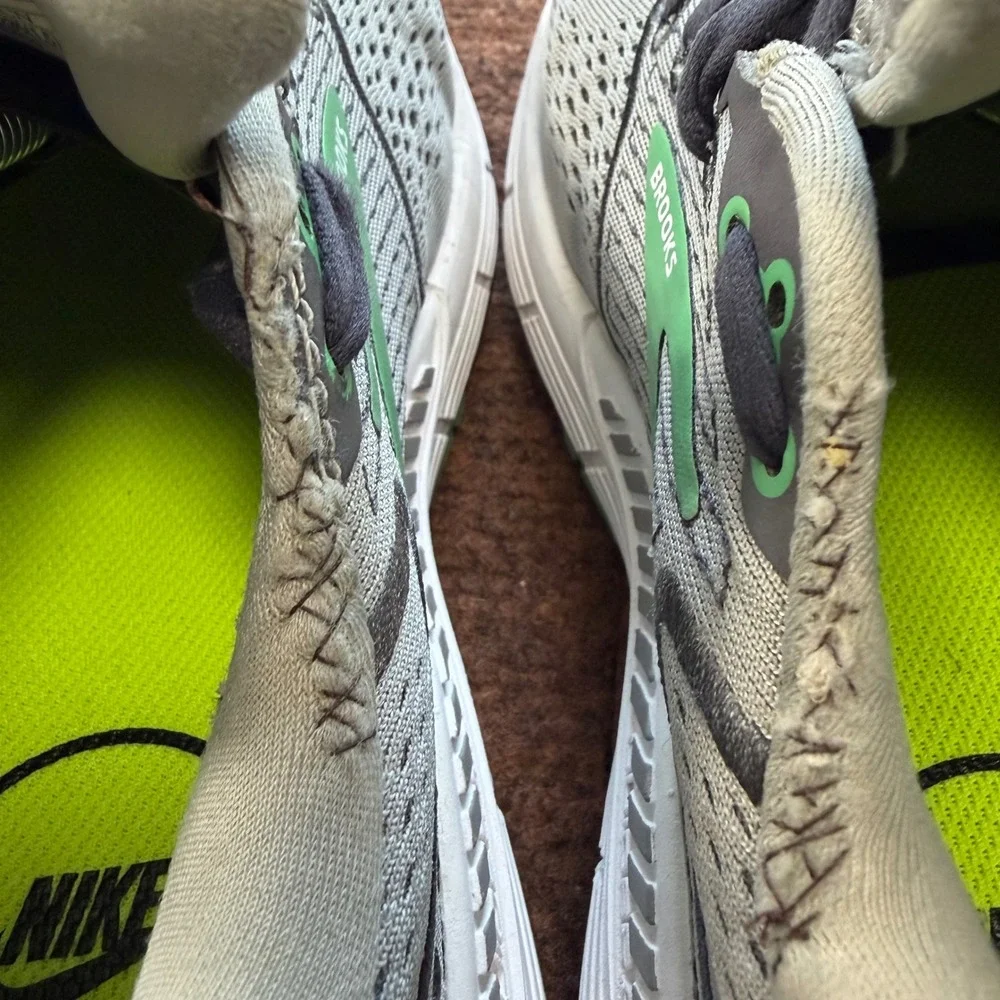 B+ Brooks Ariel 20 Womens 6.5 Grey‎ Green Stability Running Shoes 1203151B076